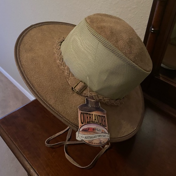 Overlander Accessories Nwt Overlander Australia Leather Mesh Hat